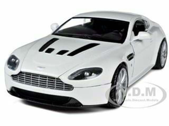 Aston Martin V12 Vantage Pearl White 1-24 Diecast Car Model by Motormax