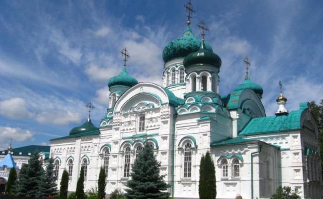 Excursion to the Raifsky monastery and to the island city of Sviyazhsk