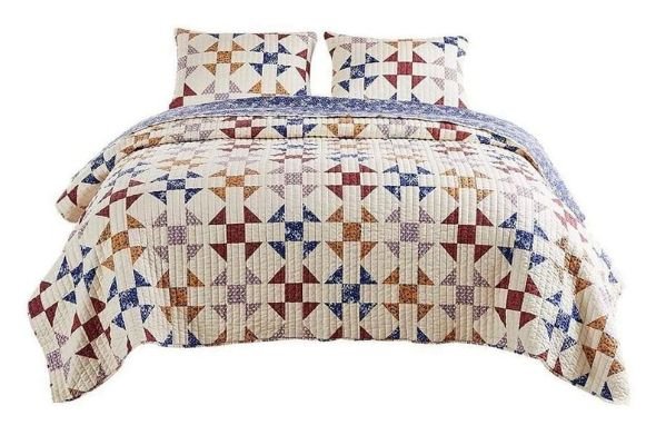 3 Piece Microfiber Full Size Quilt Set with Geometric Print, Multicolor By Casagear Home
