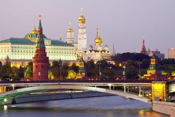 St Petersburg and Moscow 6-Day Grand Tour