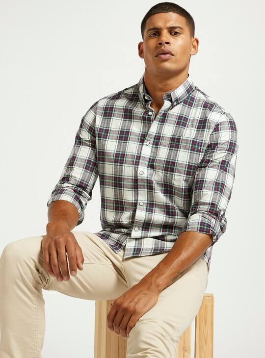 Checked Shirt with Spread Collar and Long Sleeves 4