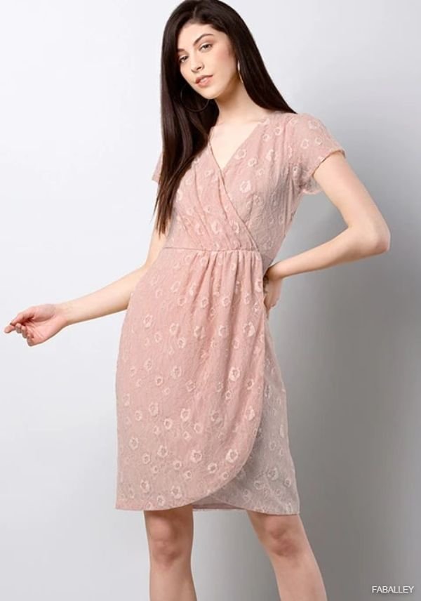 Peach Gathered Fitted Lace Dress