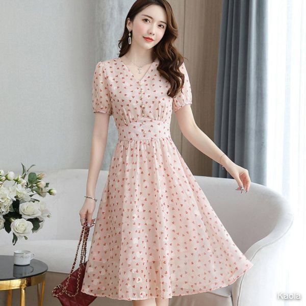 Hengyuanxiang summer, spring and autumn first love V-neck thin French chiffon love playful dress small niche design skirt